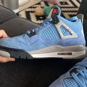 jordan 4 blue size 6
